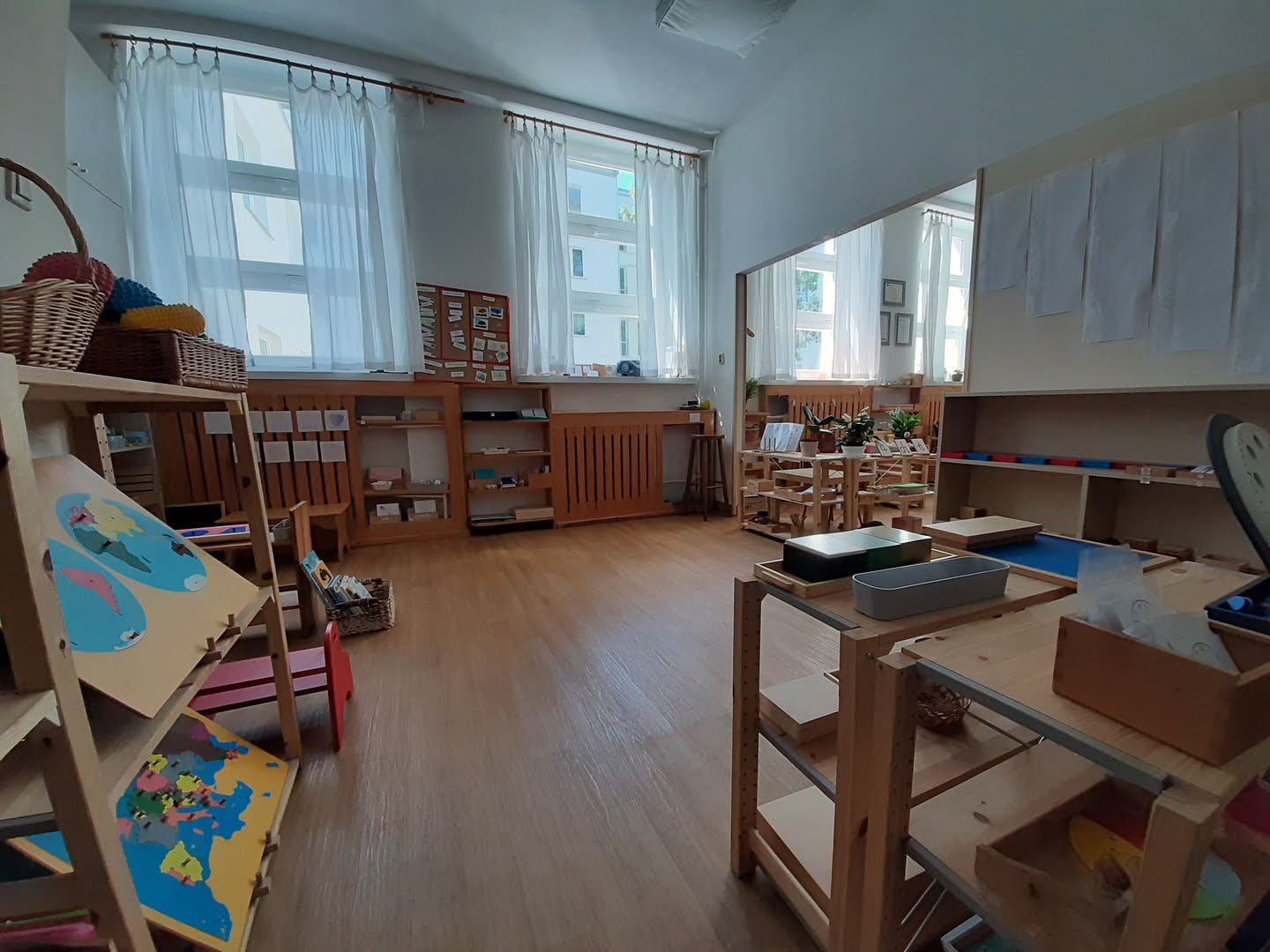 Widok na Główną Salę Montessori 
